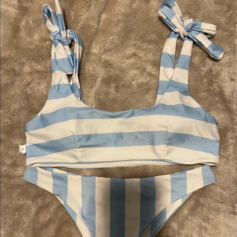High Leg Blue&White Stripped SHEIN Bikini (Size M)